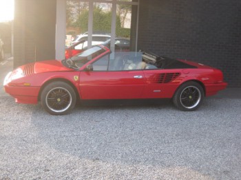Ferrari Mondial Cabriolet 3.0 , 2+2 Oldtimer Ferrari Mondial Cabriolet 3.0 , 2+2 Oldtimer