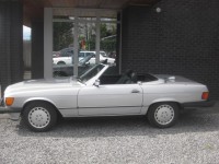 SL 560 Cabrio The best and last  from the series 107 with Carfax!