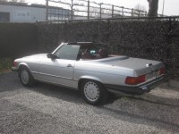 Mercedes 560 SL  R107  Roadster ASTRAL SILVER METALLIC PAINT ( 7350) +Carfax +MB Data