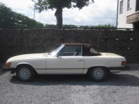 Mercedes SL 380 Cabrio  Model 107 in nice Color Ivory White 1985