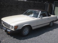 Mercedes SL 380 Cabrio Model 107 in nice Color Ivory White  1985